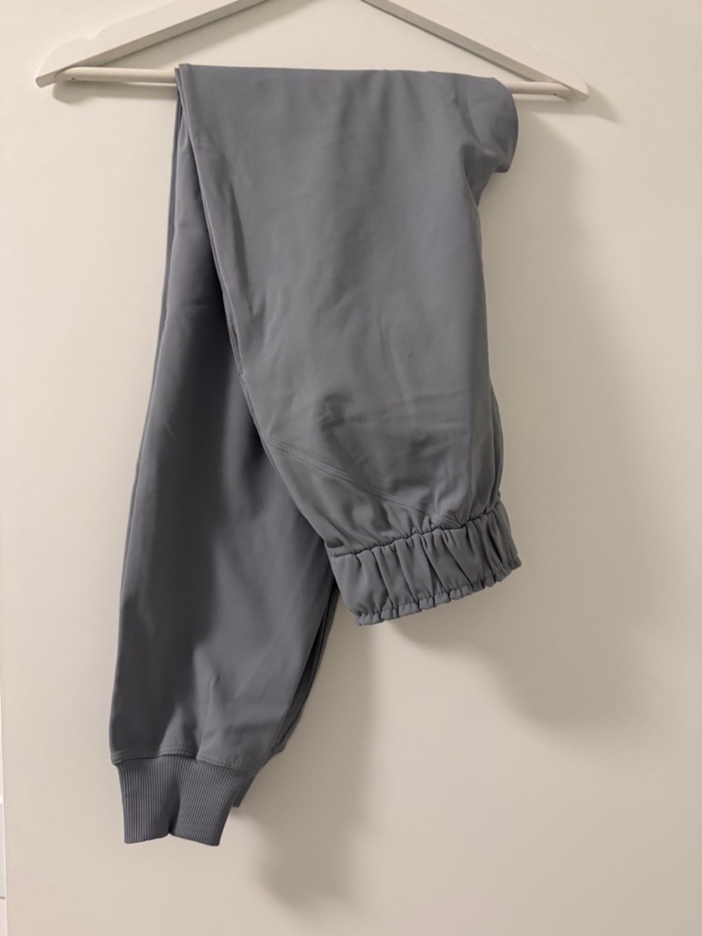 lululemon athletica Women's Gray Jogger Pants